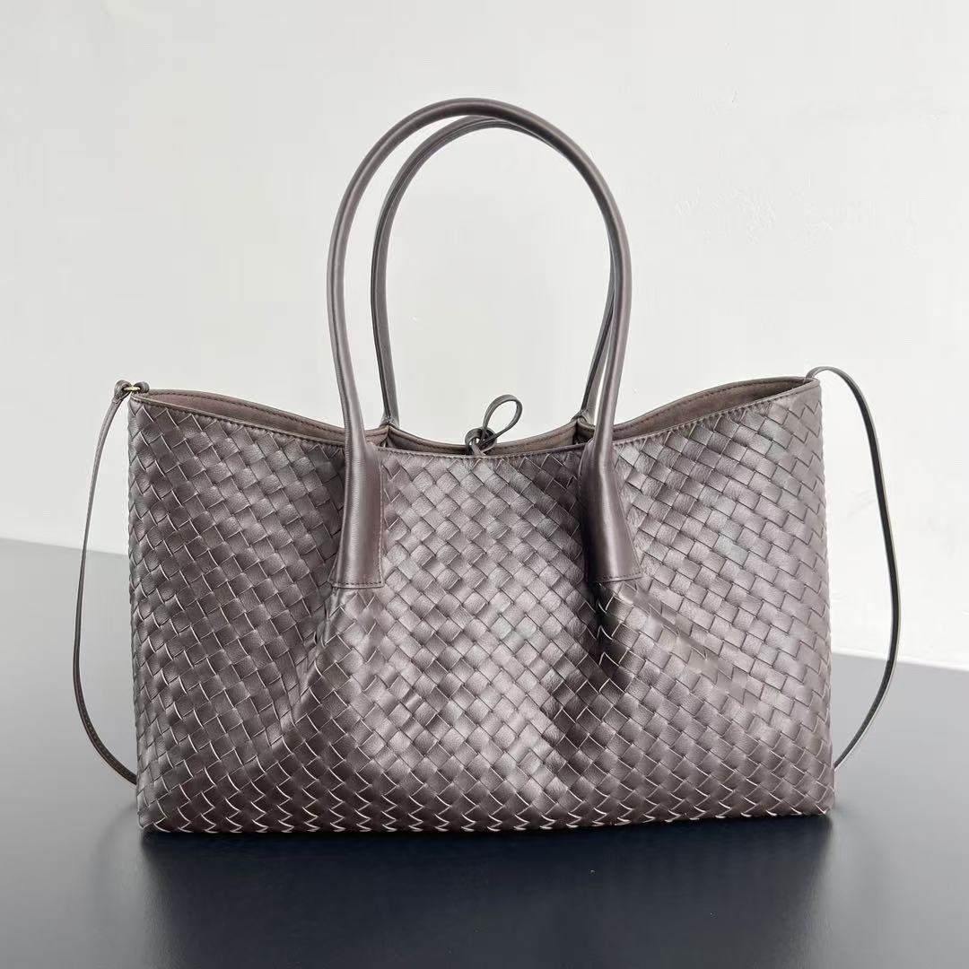 BV Reversible Tote Bag 43cm Intreccio Chocolate Brown Calfskin Suede