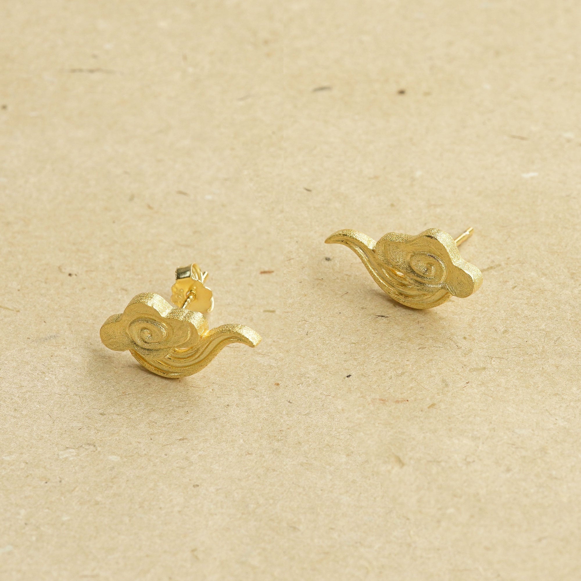 CLOUD EARRINGS