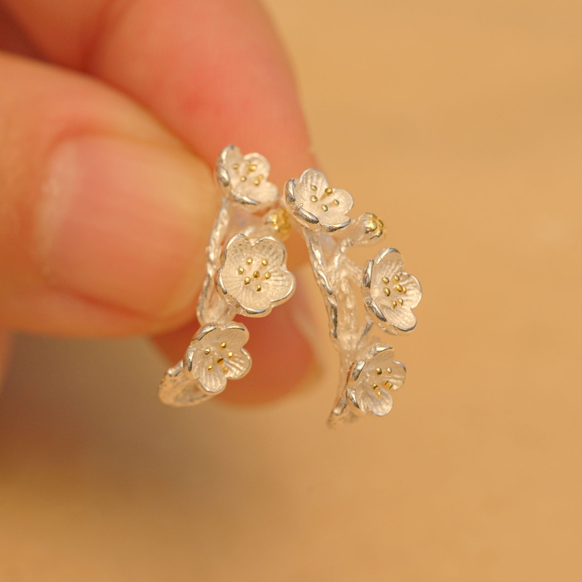 PLUM BLOSSOM FLOWER EARRINGS