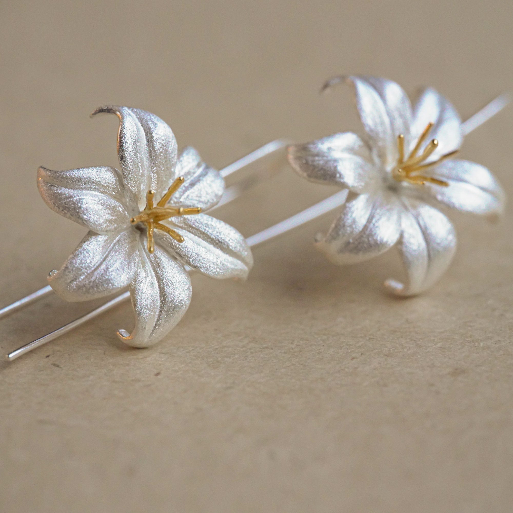 LILY DROP EARRINGS