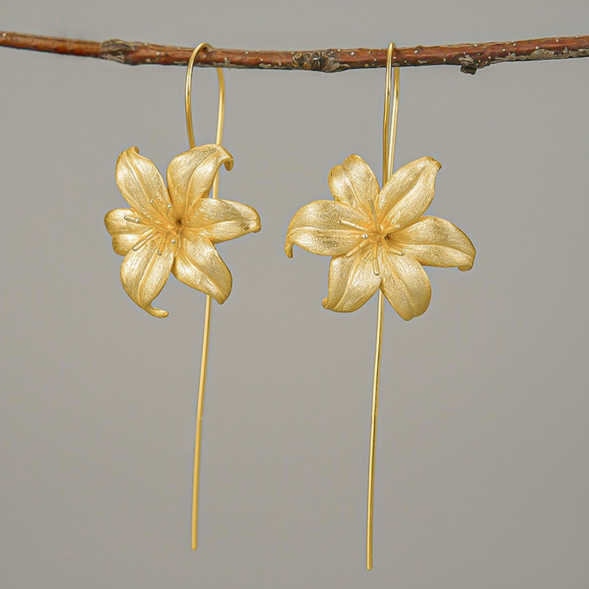 LILY DROP EARRINGS