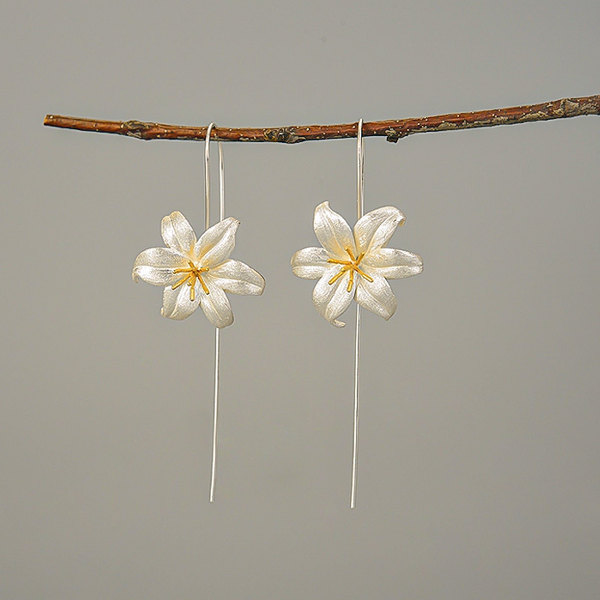 LILY DROP EARRINGS