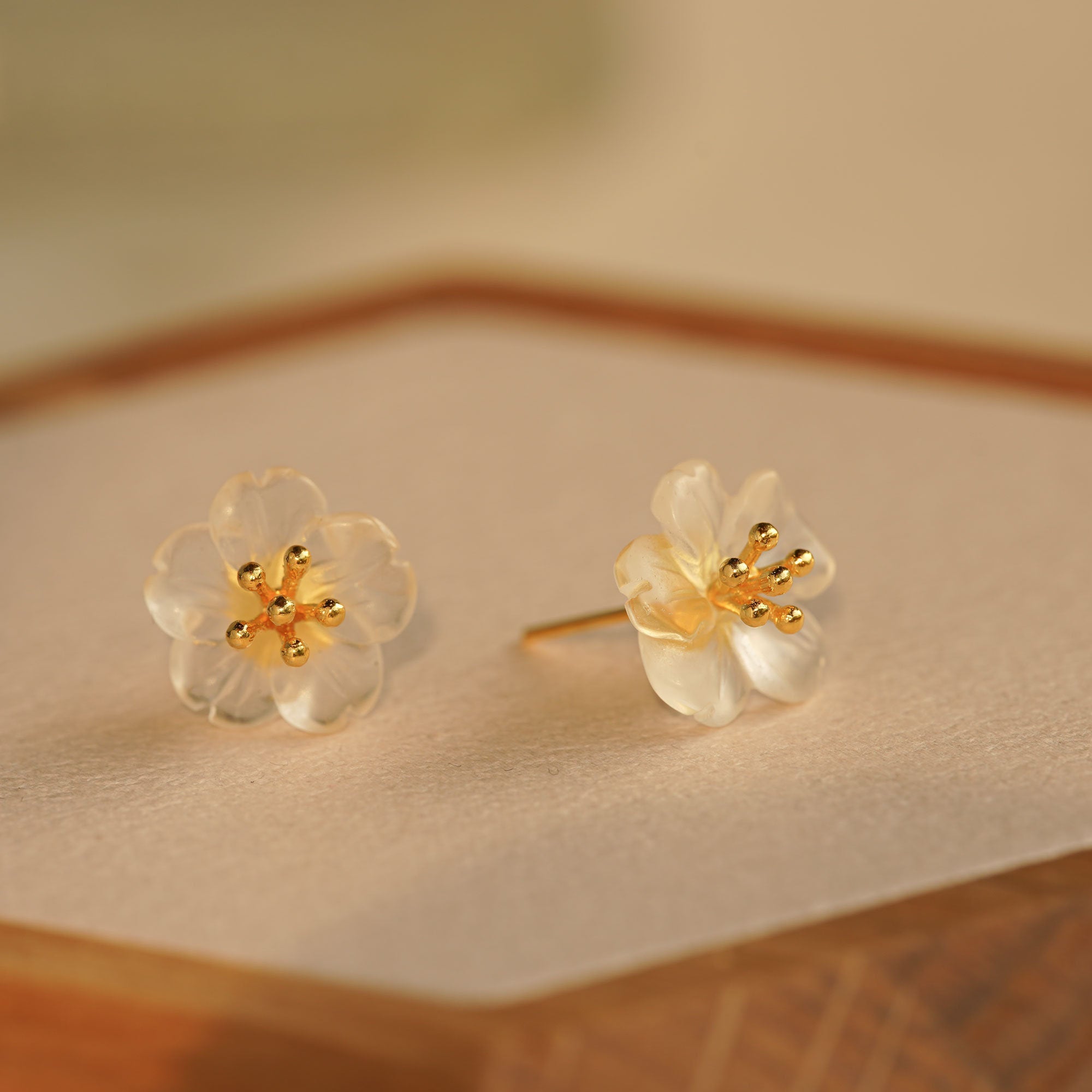 PEAR FLOWER EARRINGS
