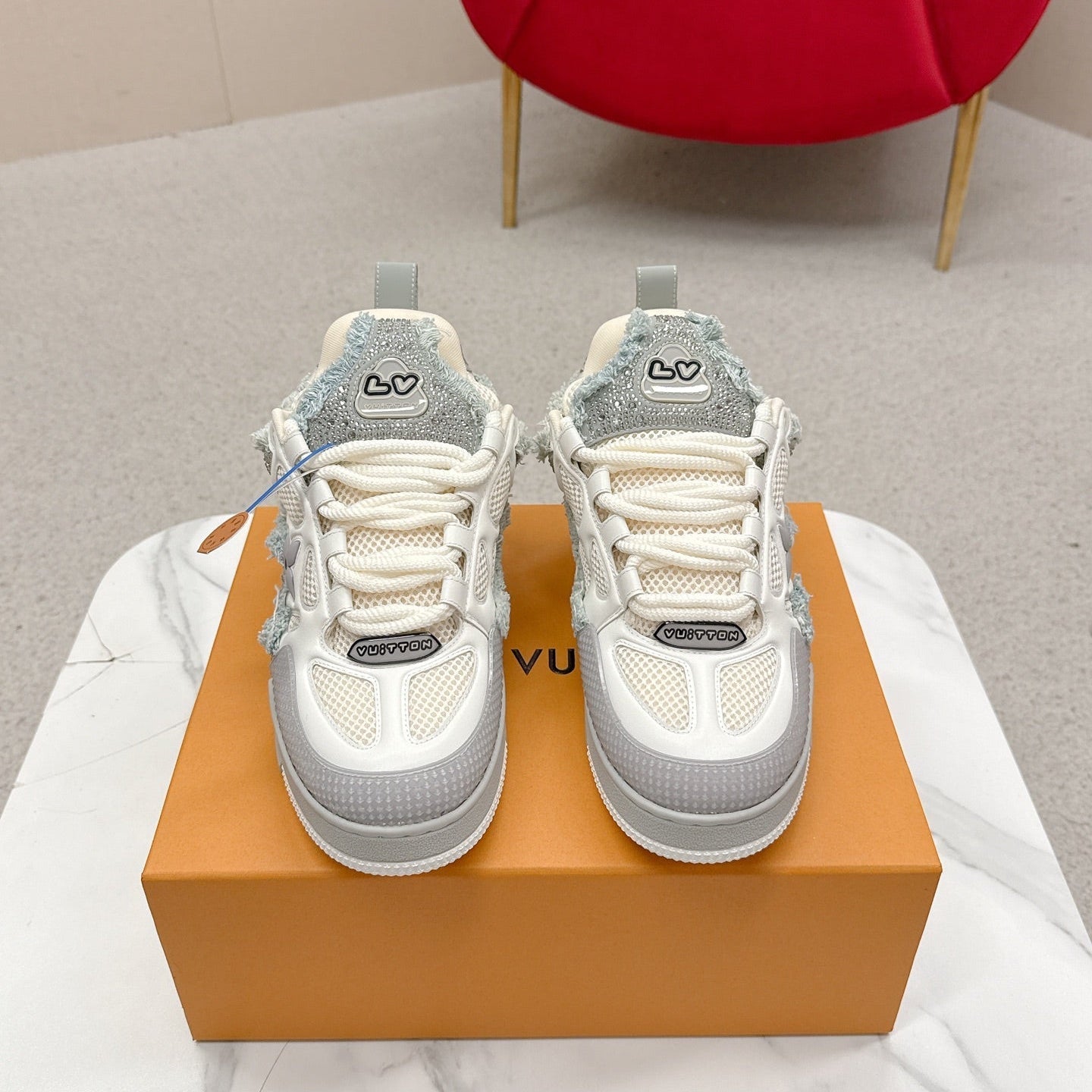 LV Trainer Sneaker Gray White Metallic Grained Metallic Calf Leather 528552
