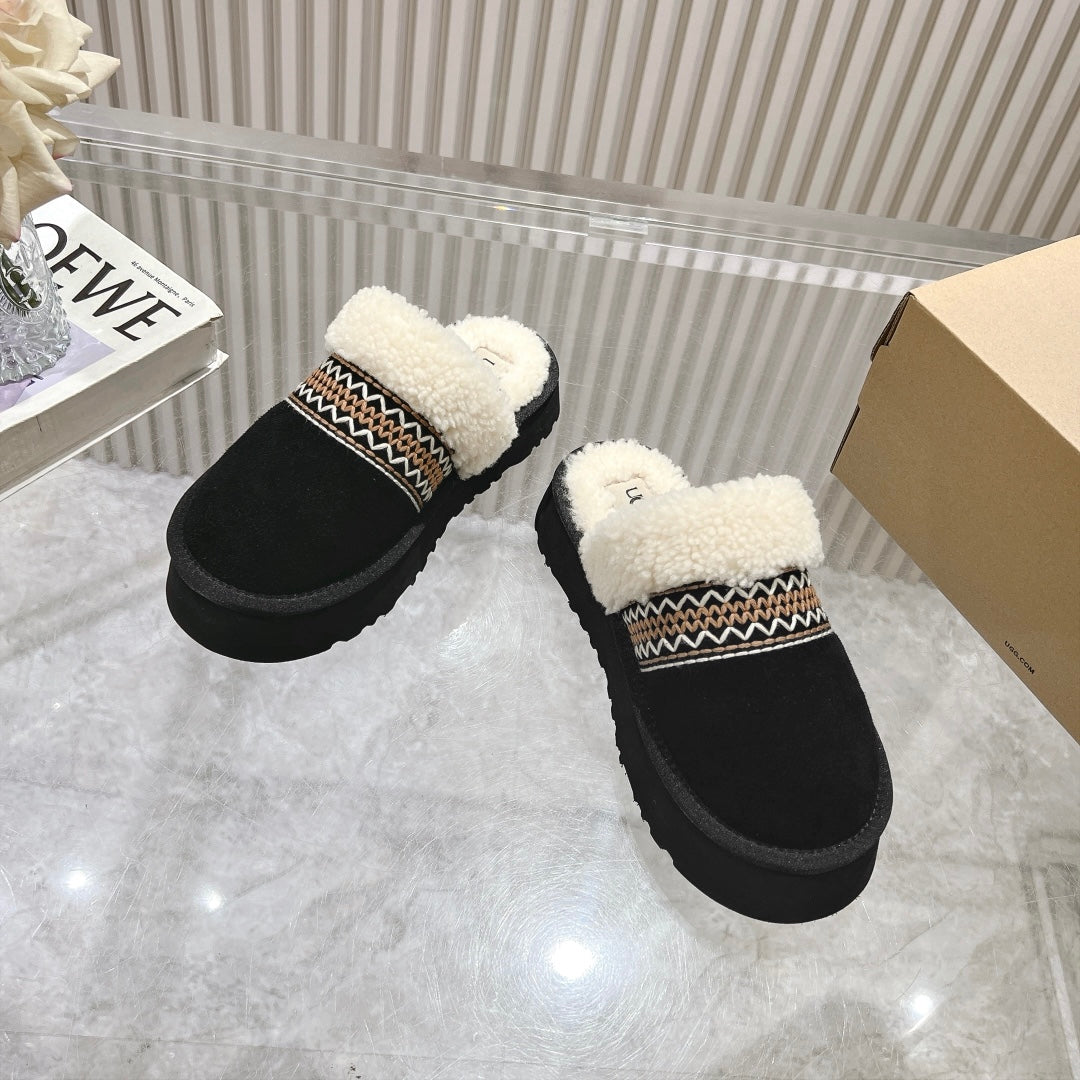 UGG Floppy Atherson Slipper Black White Wool Suede 512921