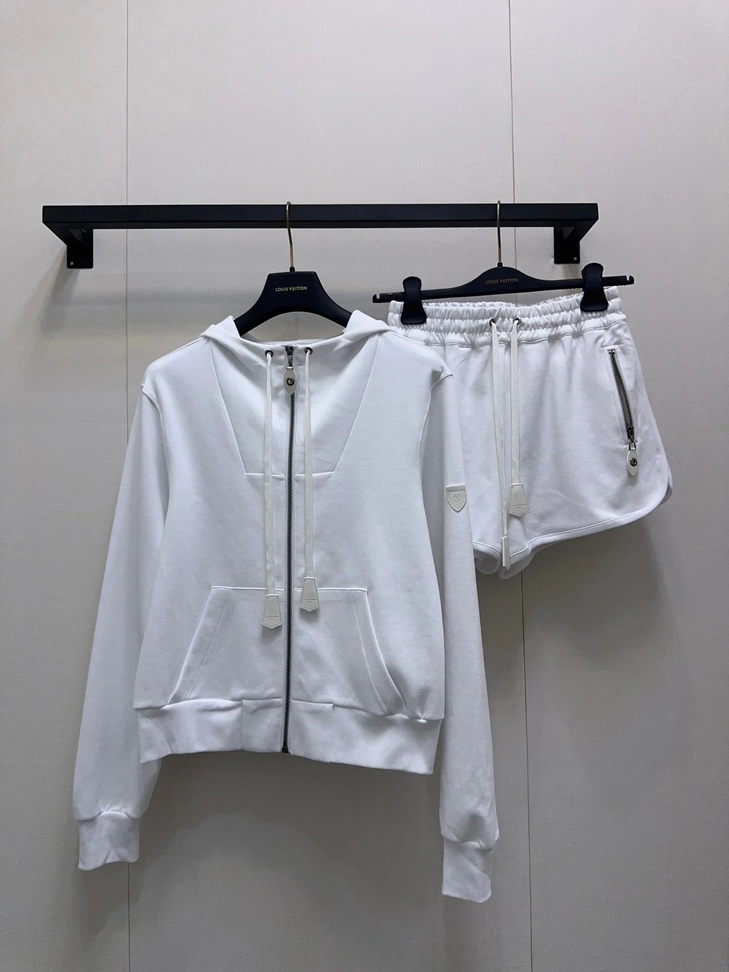 LV 25S HOODED JACKET 0141